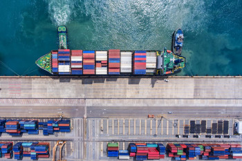 Porto de Santos: infraestrutura competitiva irá impulsionar comércio exterior brasileiro, afirma presidente da Maersk